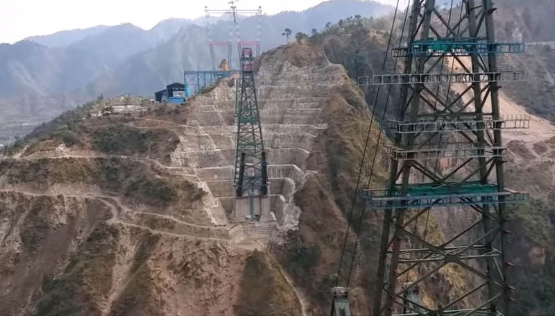 construction of Chenab Bridg